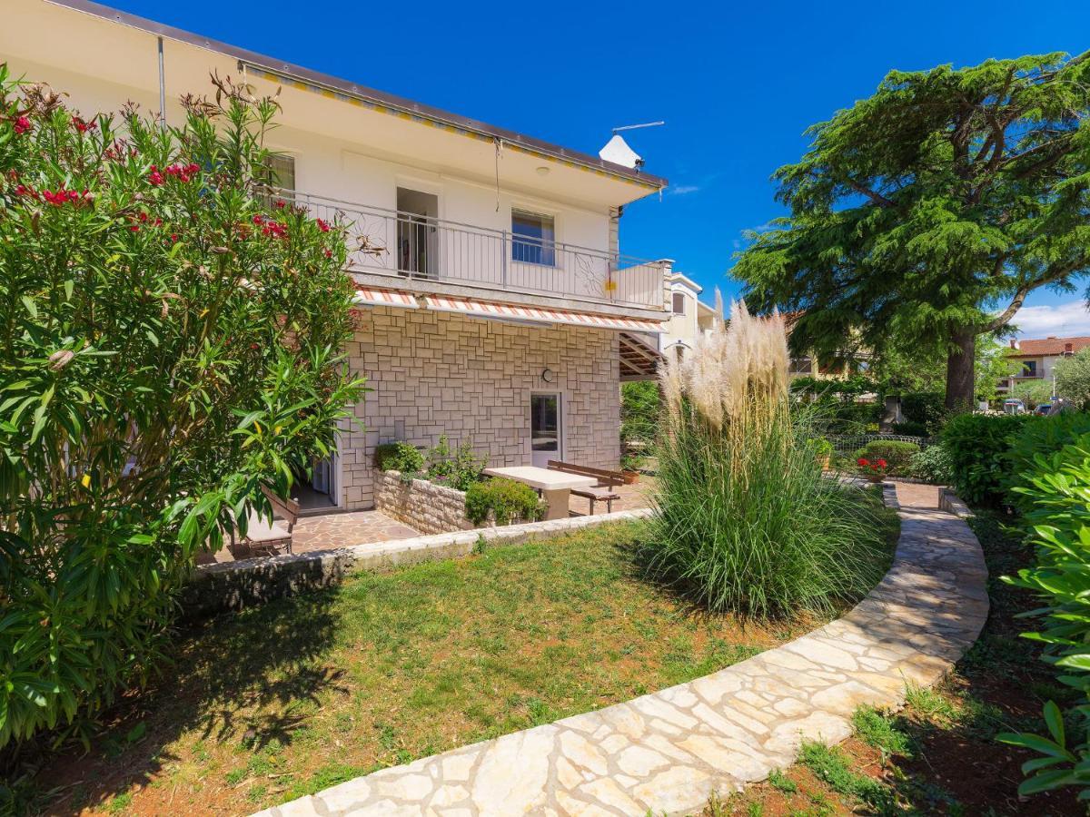 Apartamento Nika-1 By Interhome Umag